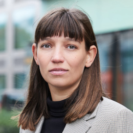 Dr. Anna-Chiara Schaub